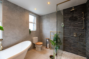 Photo 6- click for photo gallery